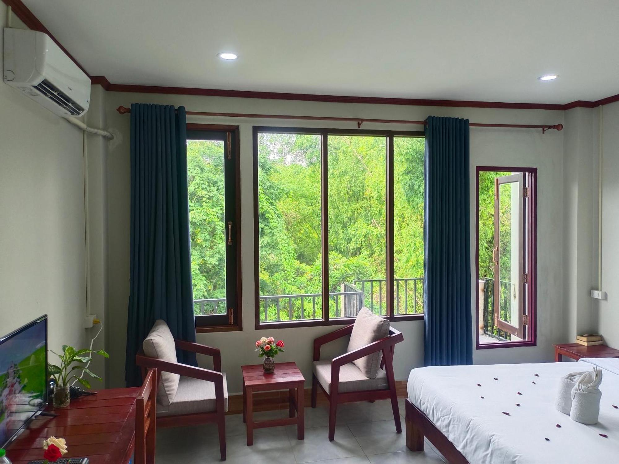 Dok Champa Resort Vang Vieng Εξωτερικό φωτογραφία