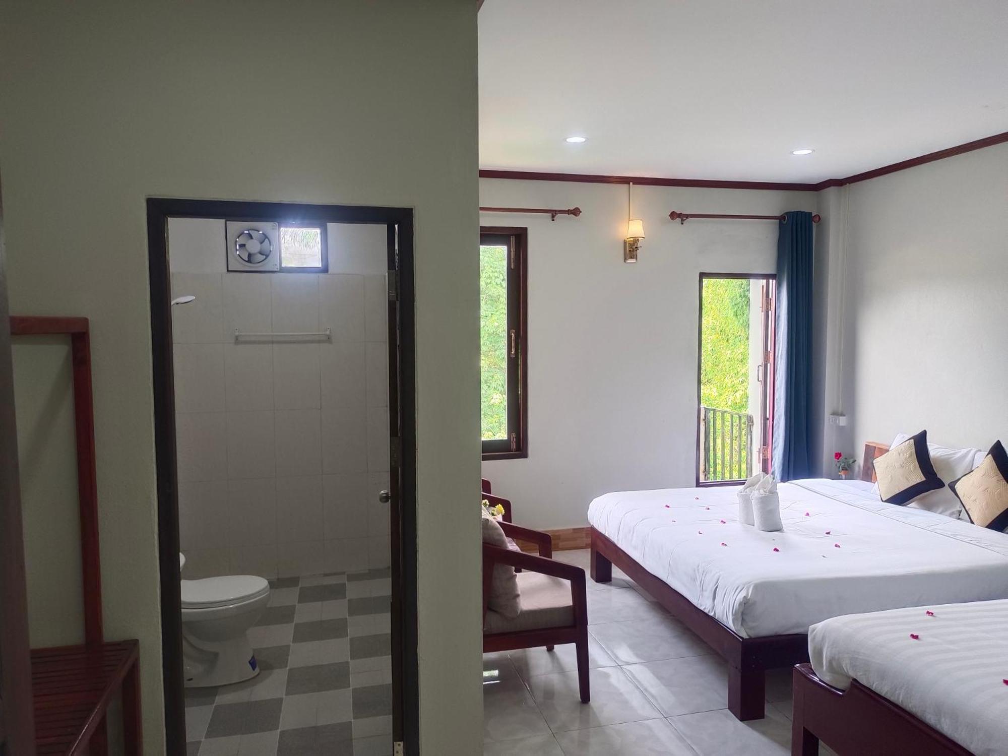 Dok Champa Resort Vang Vieng Εξωτερικό φωτογραφία