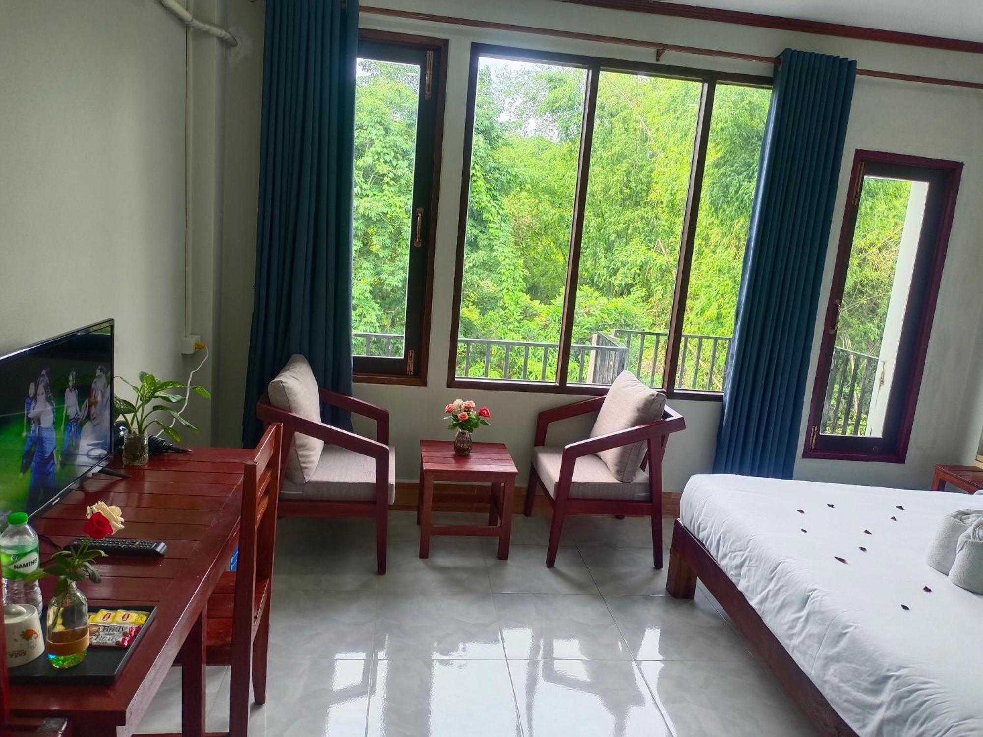 Dok Champa Resort Vang Vieng Εξωτερικό φωτογραφία