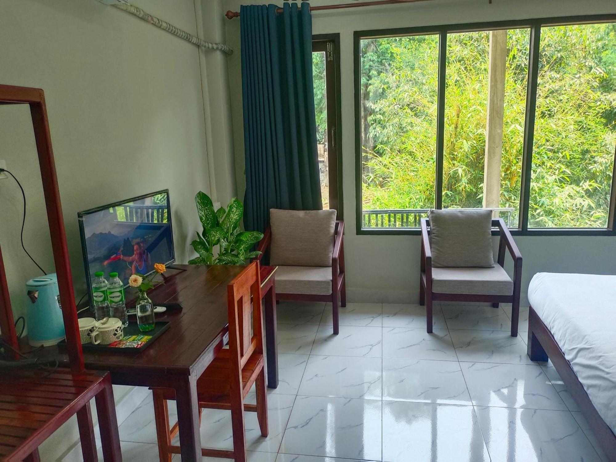 Dok Champa Resort Vang Vieng Εξωτερικό φωτογραφία