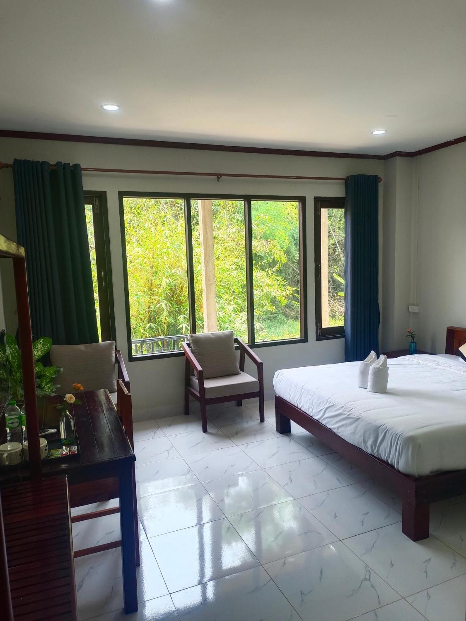 Dok Champa Resort Vang Vieng Εξωτερικό φωτογραφία